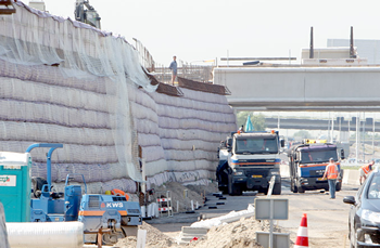 Roadway Construction with Geosynthetics
