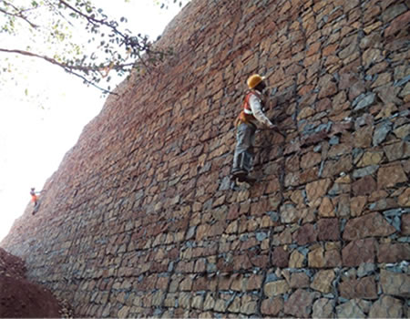 Maccaferri Geosynthetics - Mine Crusher Walls